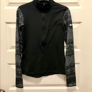 Nike Dri Fit Pullover with Graphic